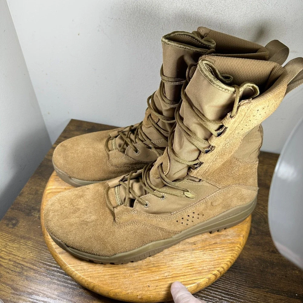 Nike SFB Gen 2 8 Tactical Boots Coyote Brown Mens 14 AQ1202-900 Military Hiking